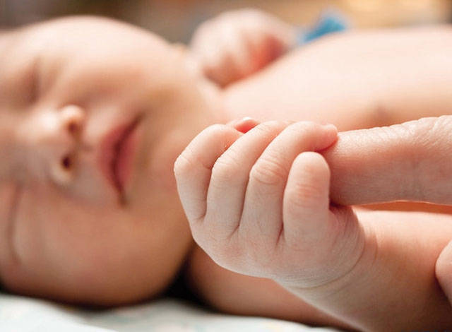 经期血块多吃什么药调理比较好 例假期间血块多吃什么药